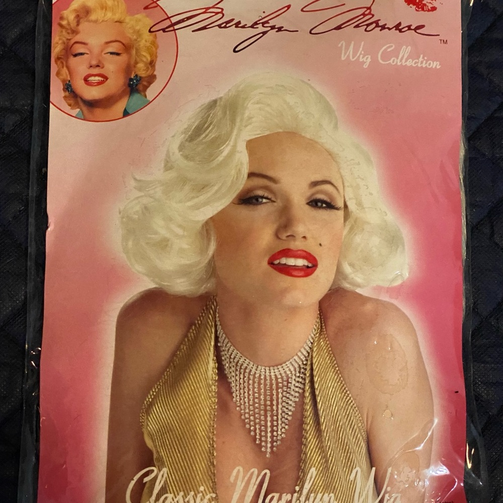 MARILYN MONROE DRESS W WIG